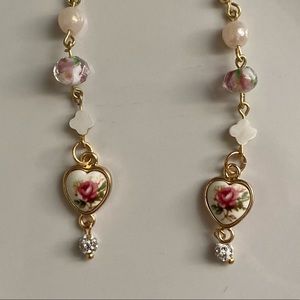 Flower tea earrings
